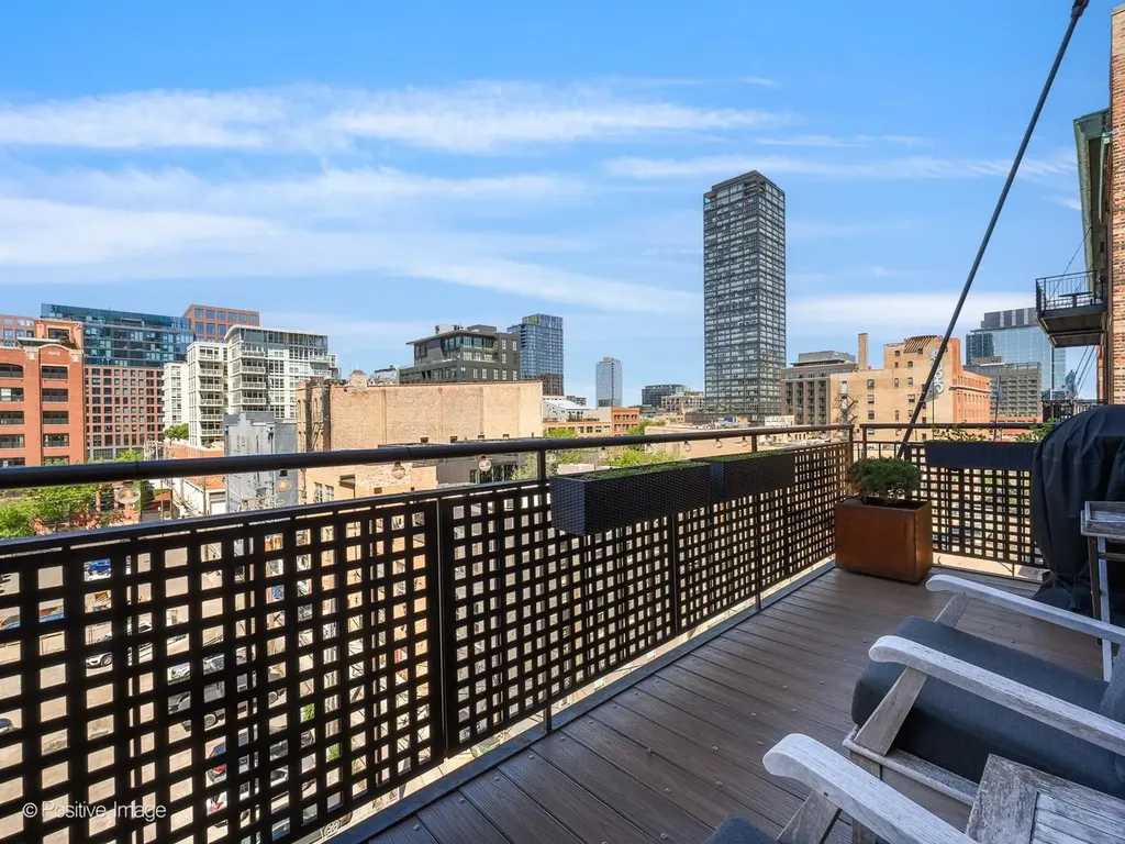 23 North Green Street Chicago IL 60607