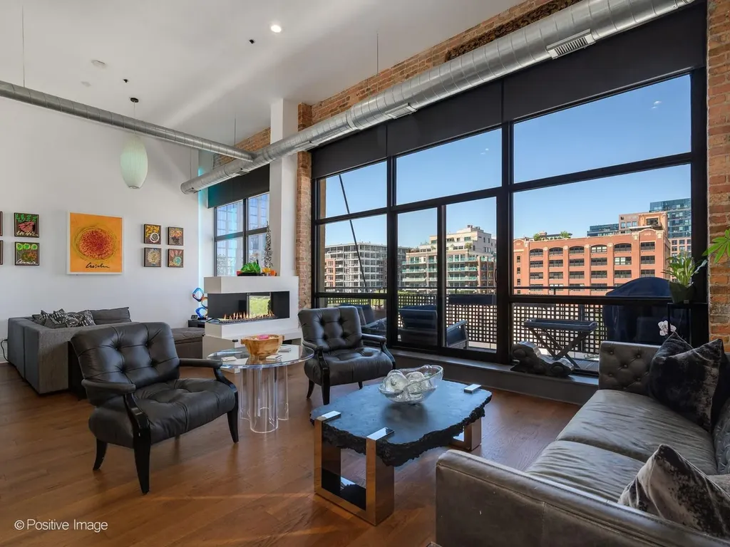 23 North Green Street Chicago IL 60607