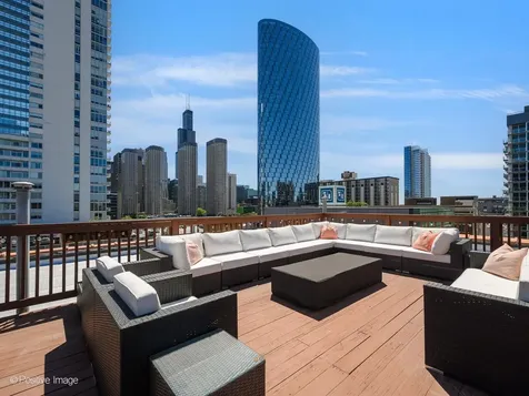 23 North Green Street Chicago IL 60607