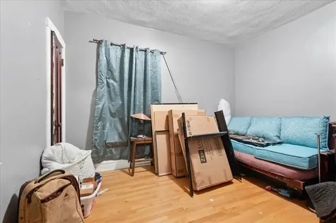 3404 North Tripp Avenue Chicago IL 60641