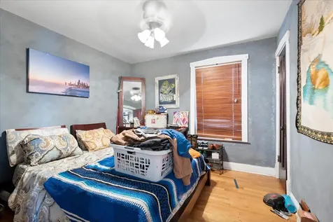 3404 North Tripp Avenue Chicago IL 60641