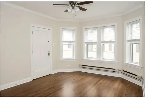 3817 North Greenview Avenue Chicago IL 60613