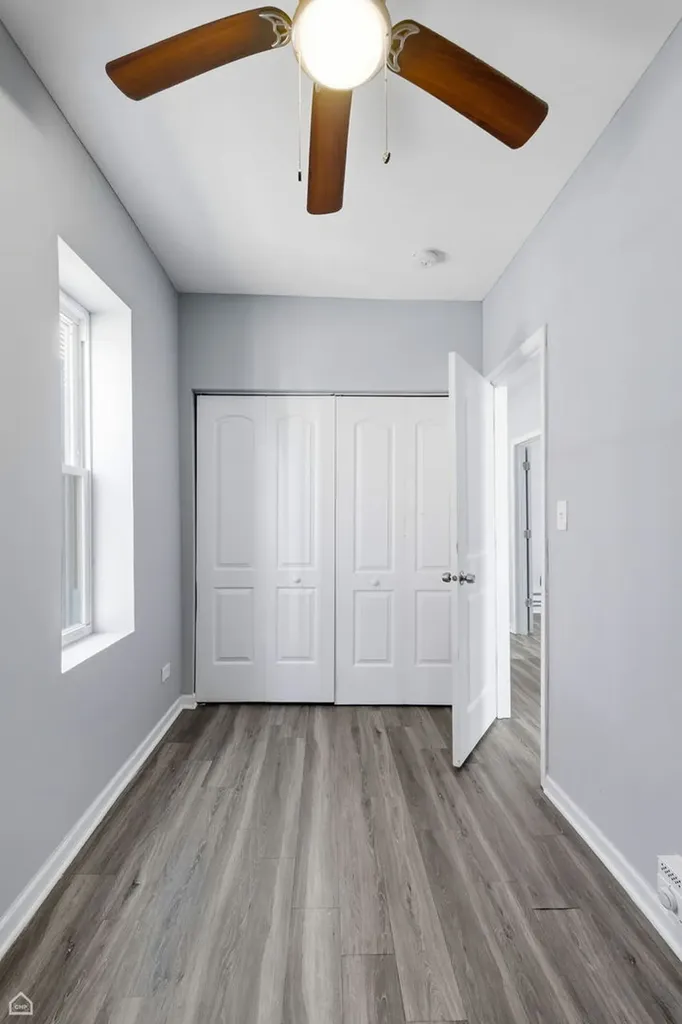 16 East 118th Place Chicago IL 60628