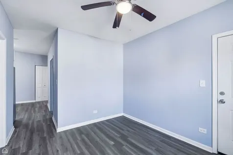 16 East 118th Place Chicago IL 60628