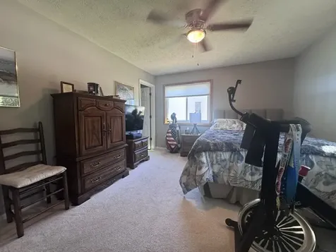 824 Mcgregor Street Bloomington IL 61701