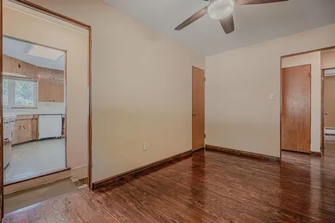 3212 Elisha Avenue Zion IL 60099