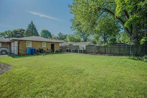 3212 Elisha Avenue Zion IL 60099