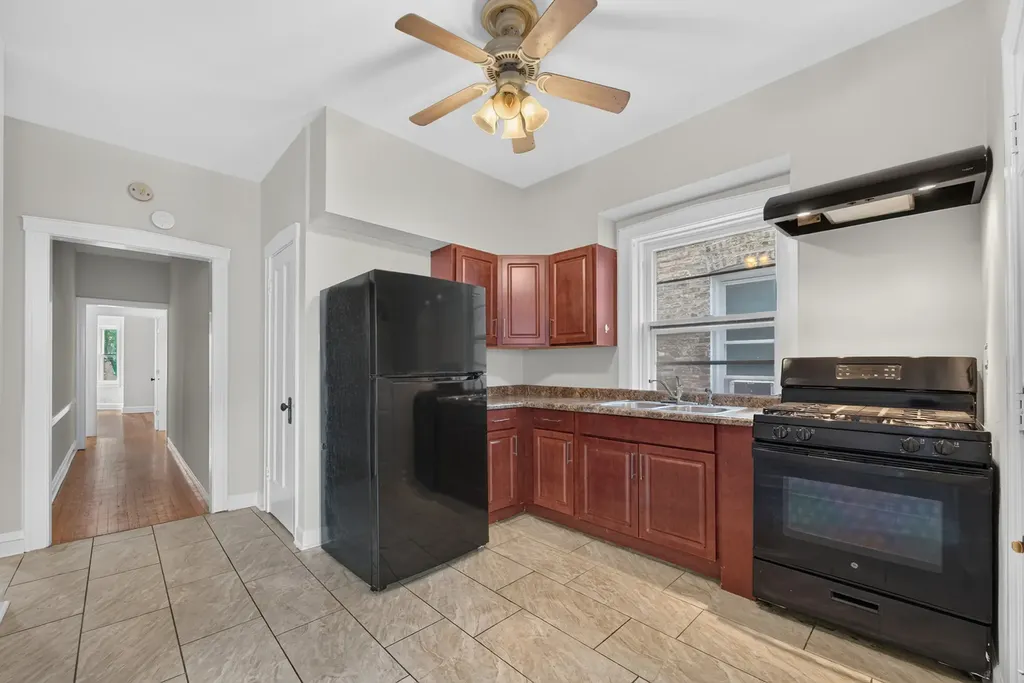 4826 Wright Terrace Skokie IL 60077