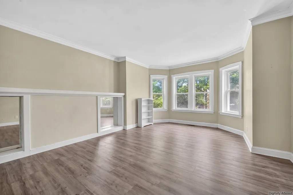 4826 Wright Terrace Skokie IL 60077