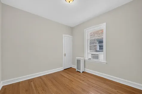 4826 Wright Terrace Skokie IL 60077