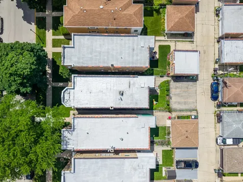 4826 Wright Terrace Skokie IL 60077
