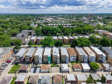 4826 Wright Terrace Skokie IL 60077