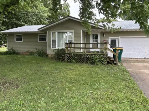 301 South 2nd Street Walnut IL 61376