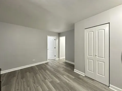 1040 West Hollywood Avenue Chicago IL 60660