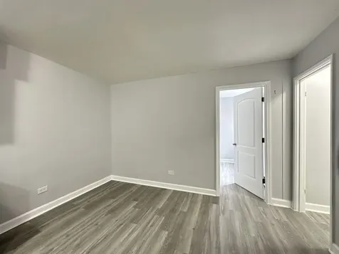 1040 West Hollywood Avenue Chicago IL 60660