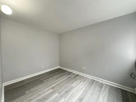 1040 West Hollywood Avenue Chicago IL 60660