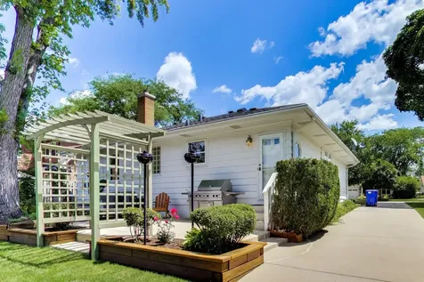 1010 Lyford Lane Wheaton IL 60189