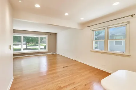 1010 Lyford Lane Wheaton IL 60189