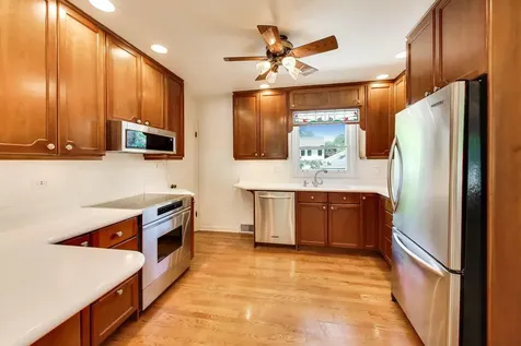 1010 Lyford Lane Wheaton IL 60189