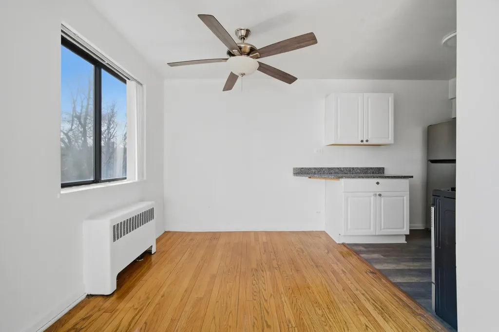 1508-1512 West Farwell Avenue Chicago IL 60626