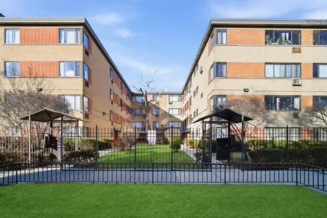 1508-1512 West Farwell Avenue Chicago IL 60626