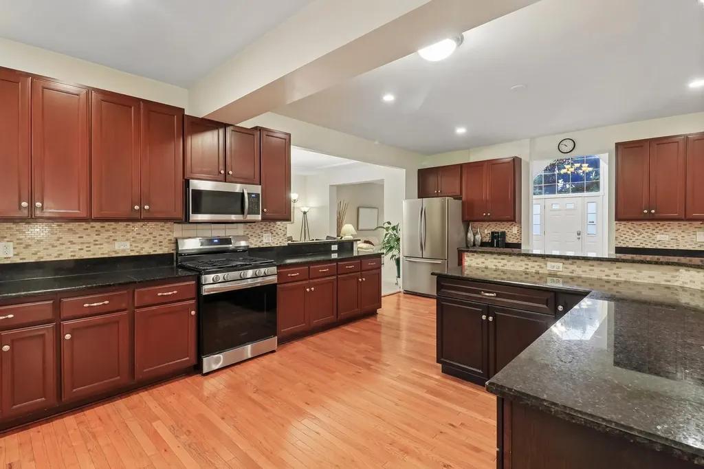16324 Hidden River Drive Plainfield IL 60586