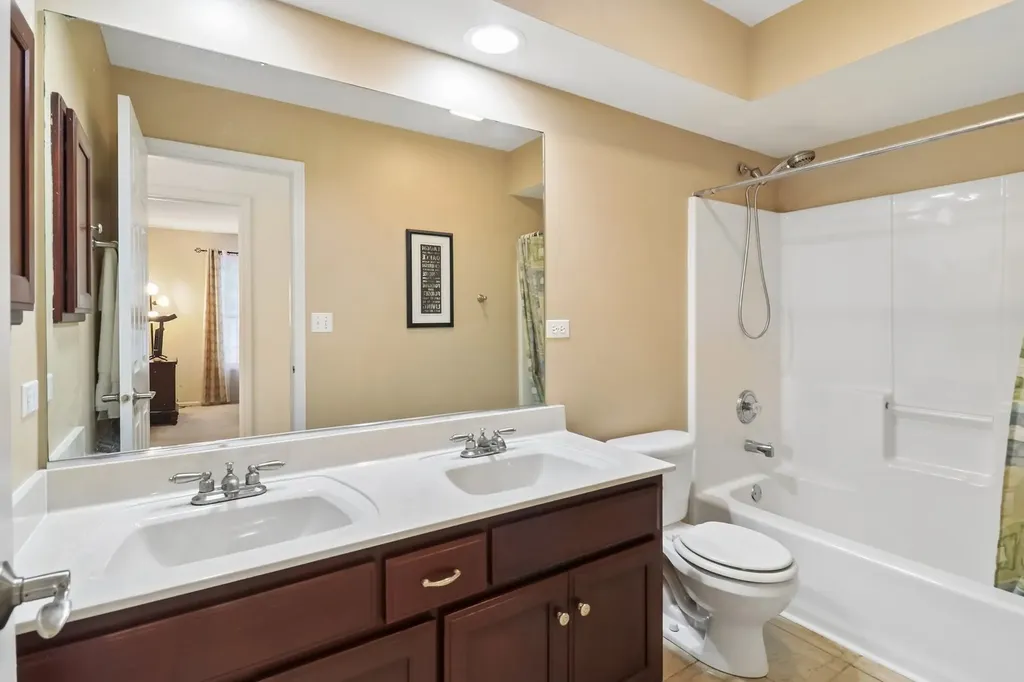 16324 Hidden River Drive Plainfield IL 60586