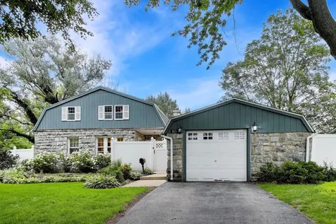 165 South Maple Street Palatine IL 60067