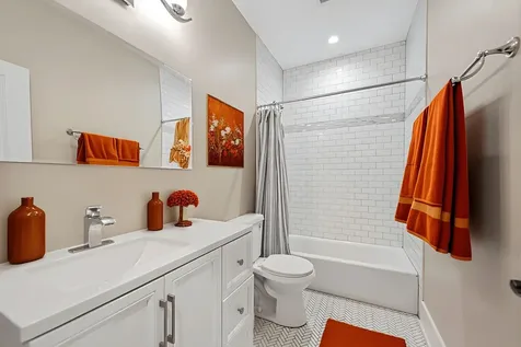 4223 South Wabash Avenue Chicago IL 60653