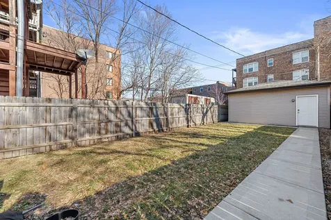 4223 South Wabash Avenue Chicago IL 60653