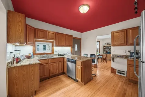 4029 Amelia Avenue Lyons IL 60534