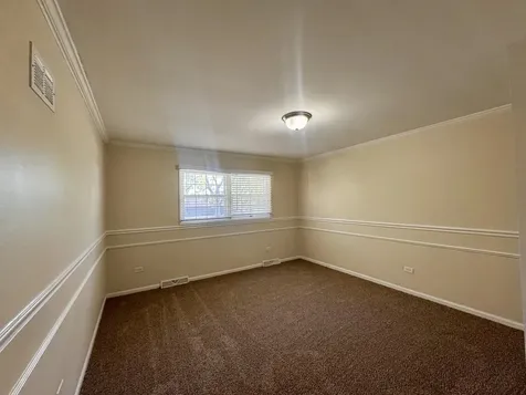 19252 Oakwood Avenue Lansing IL 60438