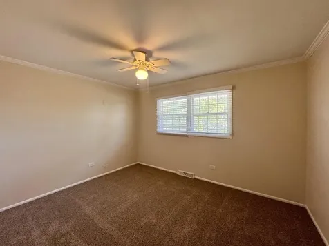 19252 Oakwood Avenue Lansing IL 60438