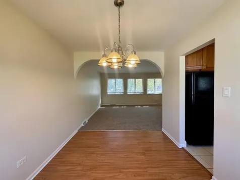 19252 Oakwood Avenue Lansing IL 60438