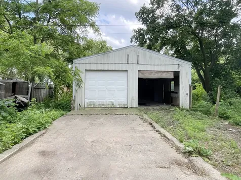 311 West Church Street Sadorus IL 61872