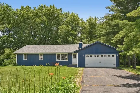 119 London Road Poplar Grove IL 61065