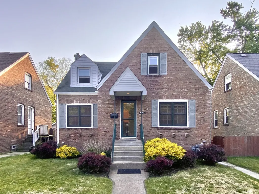 18034 Ridgewood Avenue Lansing IL 60438