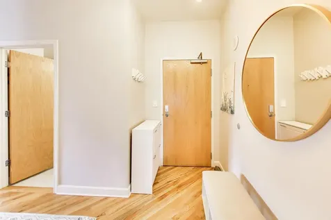 41 East 8th Street Chicago IL 60605