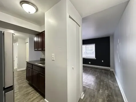 1040 West Hollywood Avenue Chicago IL 60660