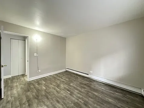 1040 West Hollywood Avenue Chicago IL 60660