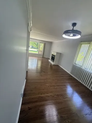 942 East 168th Street South Holland IL 60473