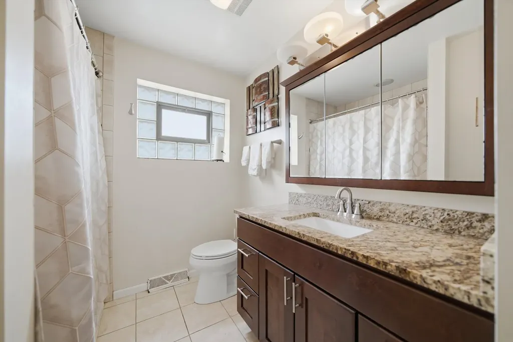 1014 West 109th Place Chicago IL 60643