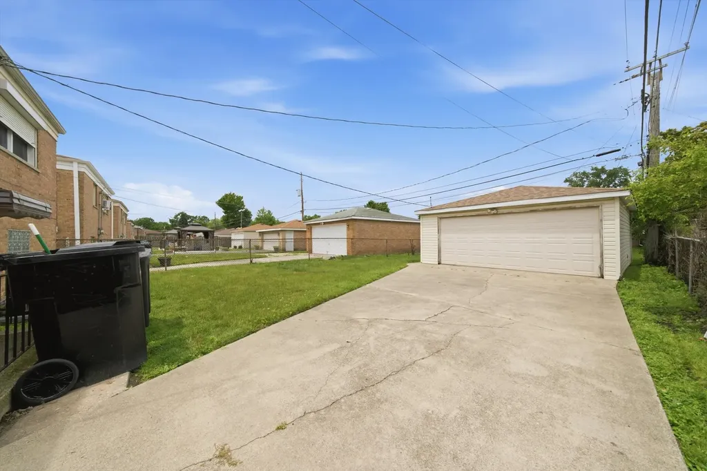 1014 West 109th Place Chicago IL 60643