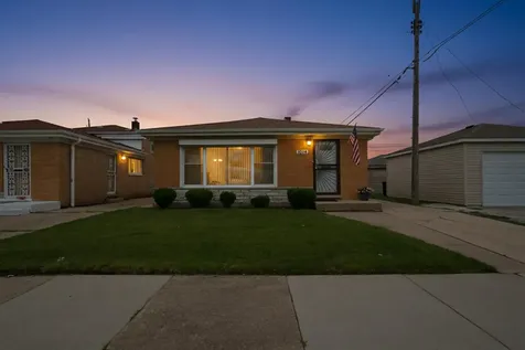 1014 West 109th Place Chicago IL 60643