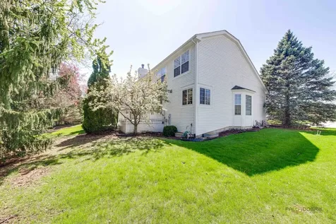 1105 Andover Drive Mundelein IL 60060