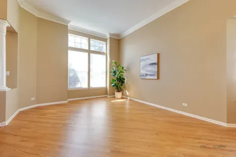 1105 Andover Drive Mundelein IL 60060
