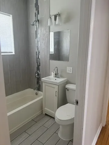 10144 South Union Avenue Chicago IL 60628
