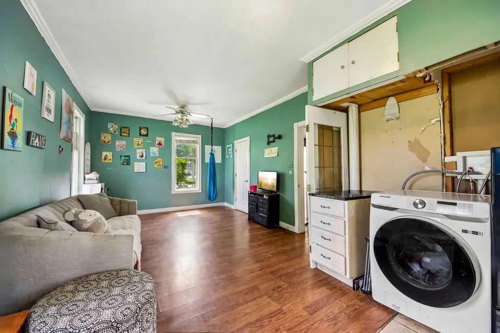 316 East Division Street Lockport IL 60441
