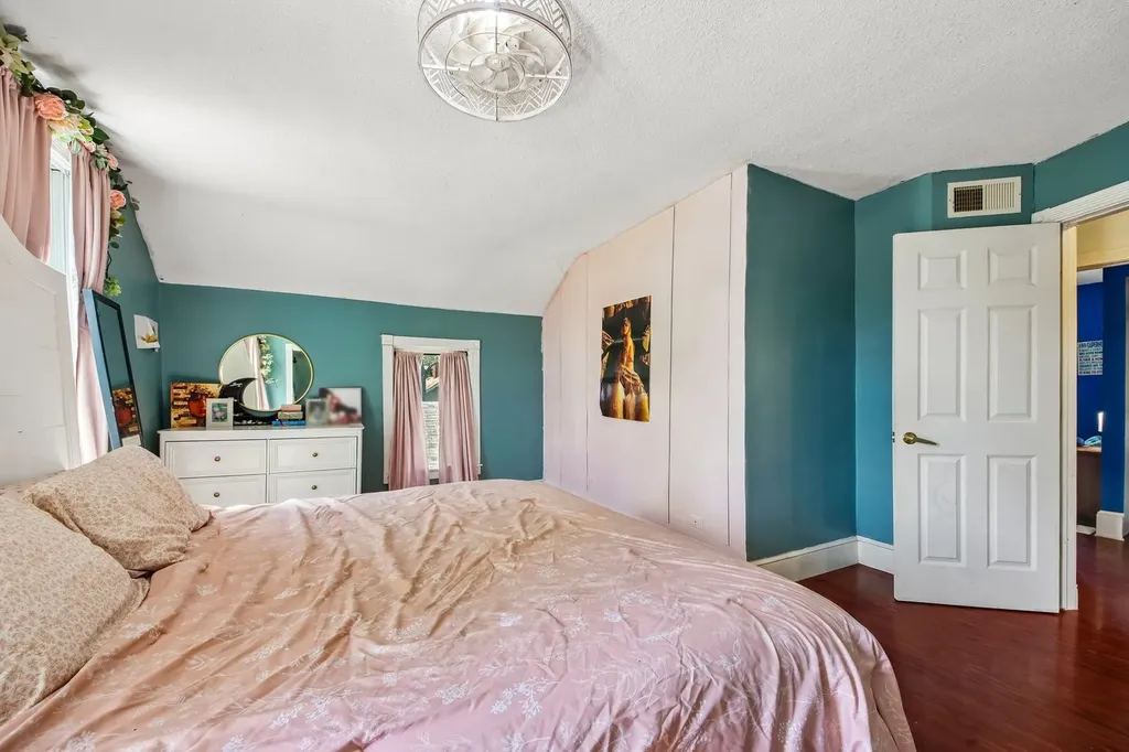316 East Division Street Lockport IL 60441
