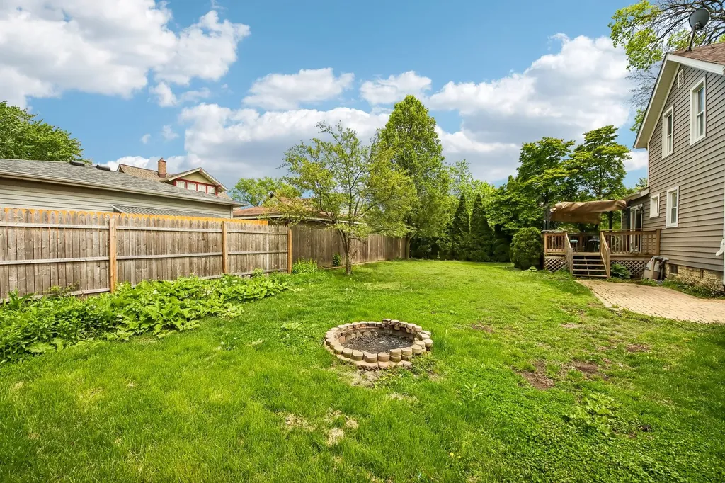316 East Division Street Lockport IL 60441